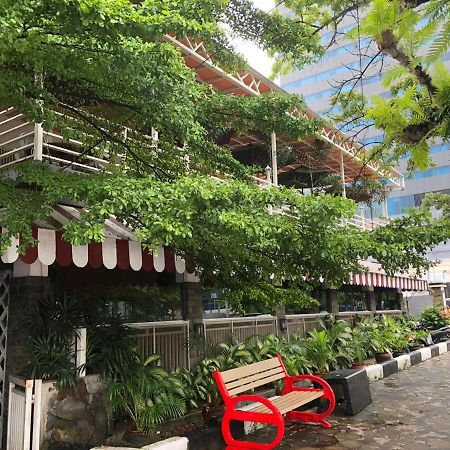 Hotel Kenari Pantai Makassar Exterior foto