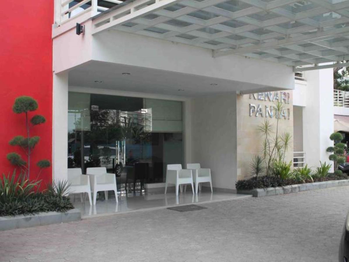 Hotel Kenari Pantai Makassar Exterior foto